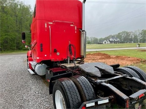 USED 2005 FREIGHTLINER CASCADIA 113 SLEEPER TRUCK #2943-3