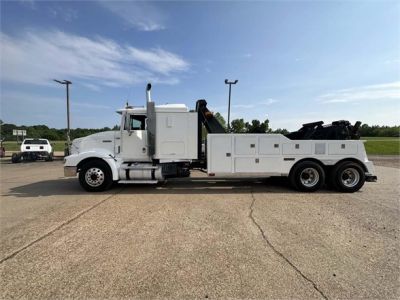USED 1998 INTERNATIONAL 9400 WRECKER TRUCK #2946-4