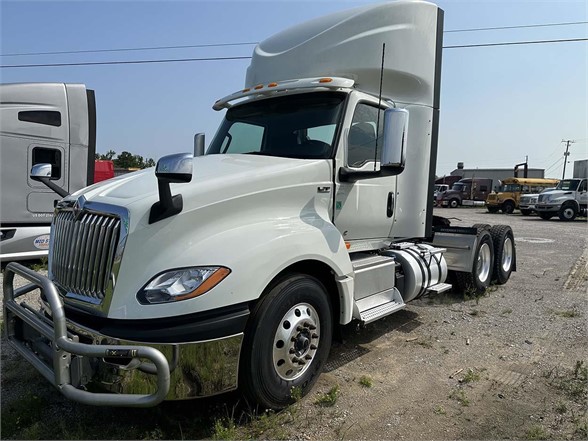 USED 2020 INTERNATIONAL LT DAYCAB TRUCK #2950