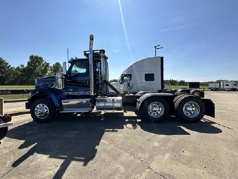 NEW 2024 INTERNATIONAL HX DAYCAB TRUCK #3015-5