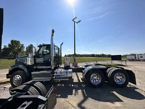 NEW 2024 INTERNATIONAL HX DAYCAB TRUCK #3016-4