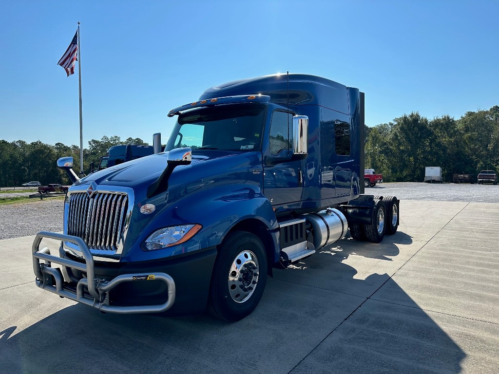 2024 INTERNATIONAL LT SLEEPER FOR SALE 3041