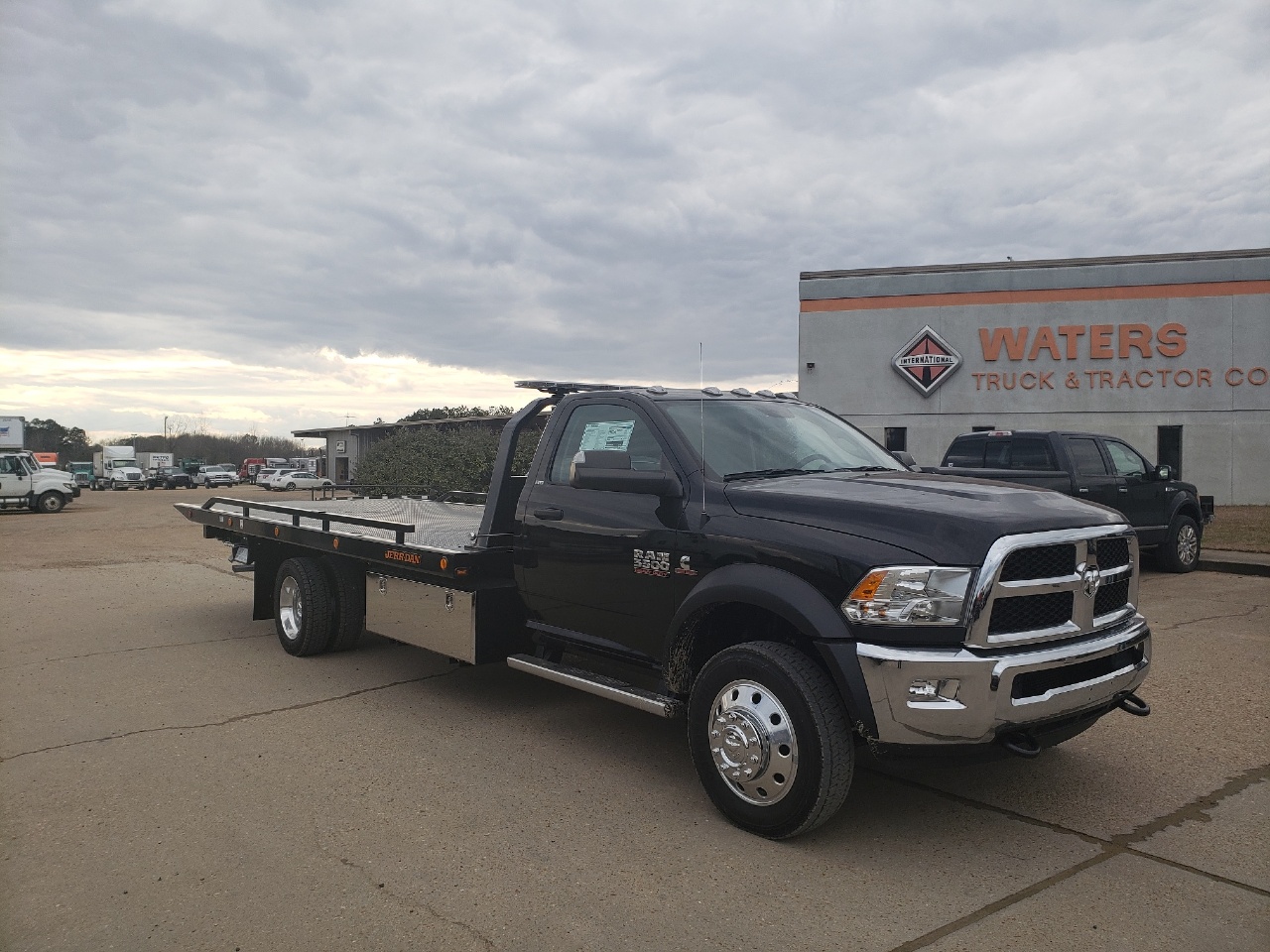 NEW 2024 DODGE RAM 5500 ROLLBACK TOW TRUCK #3046