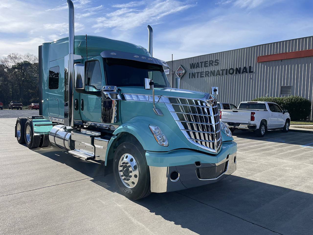 NEW 2024 INTERNATIONAL LONESTAR SLEEPER TRUCK #3076