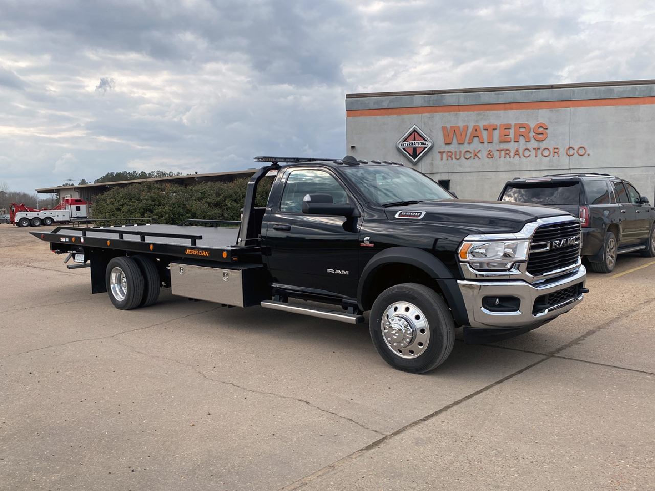 NEW 2024 DODGE RAM 5500 ROLLBACK TOW TRUCK #3093