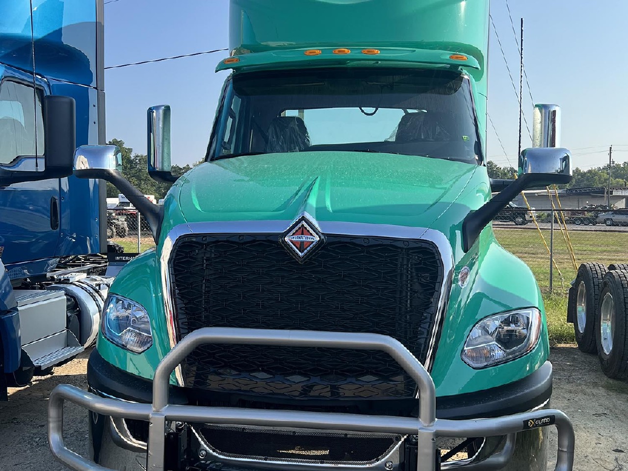 2025 INTERNATIONAL LT DAYCAB FOR SALE 3279