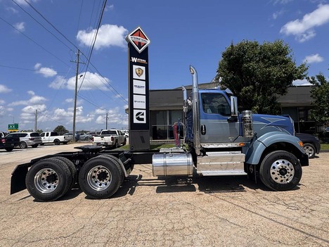 NEW 2026 INTERNATIONAL HX 520 DAYCAB TRUCK #3336-5
