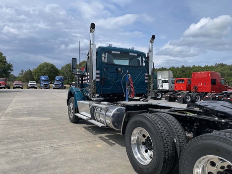 NEW 2025 INTERNATIONAL HX 520 DAYCAB TRUCK #3338-4