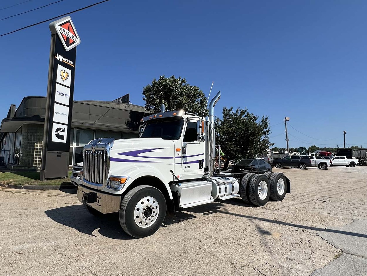 USED 2019 INTERNATIONAL HX 520 DAYCAB TRUCK #3346