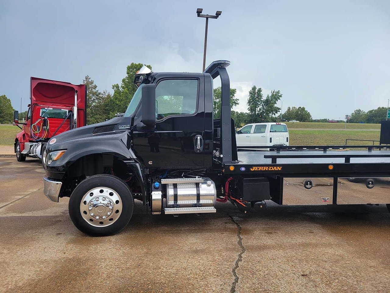 2025 INTERNATIONAL MV ROLLBACK TOW TRUCK FOR SALE 3362