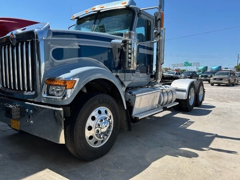 USED 2021 INTERNATIONAL HX 520 DAYCAB TRUCK #3389-2