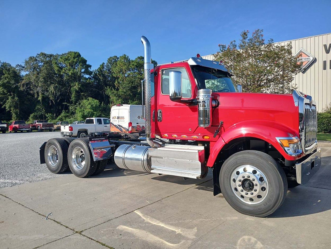 NEW 2025 INTERNATIONAL HX 520 DAYCAB TRUCK #3508