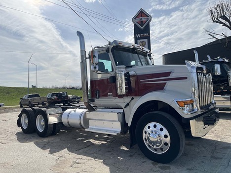 USED 2021 INTERNATIONAL HX520 DAYCAB TRUCK #3548-2