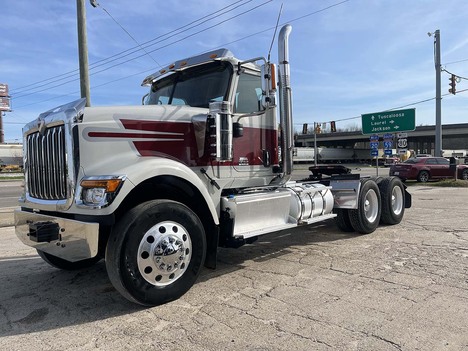 USED 2021 INTERNATIONAL HX520 DAYCAB TRUCK #3548-3