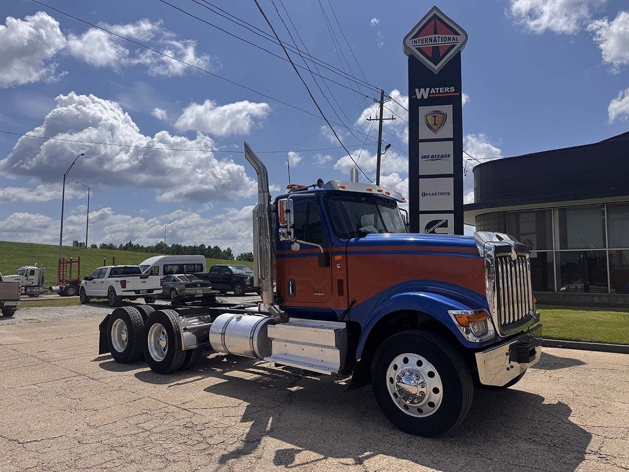 USED 2020 INTERNATIONAL HX520 DAYCAB TRUCK #3552