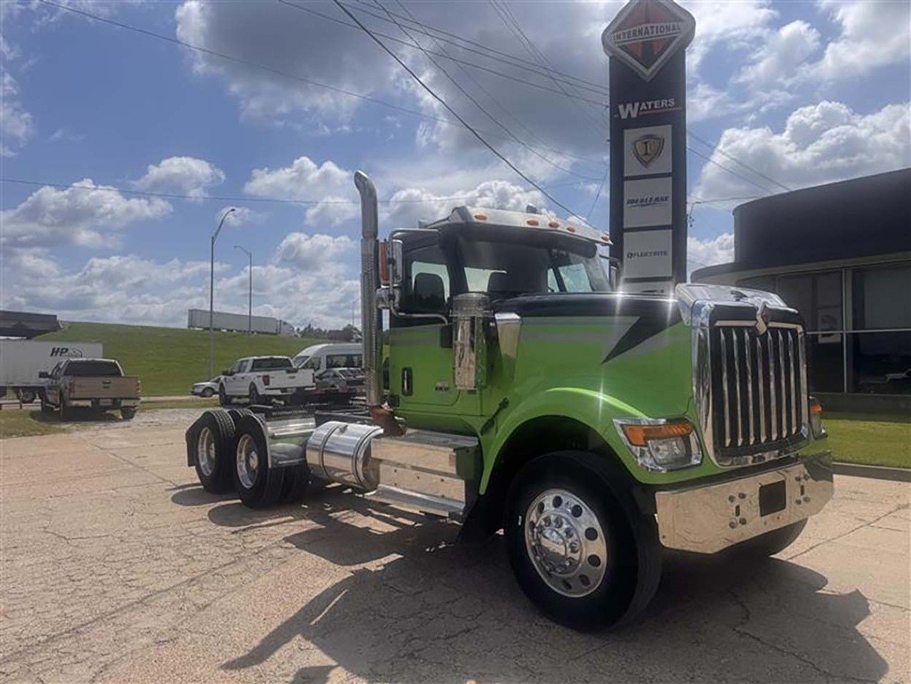 USED 2021 INTERNATIONAL HX 520 DAYCAB TRUCK #3581