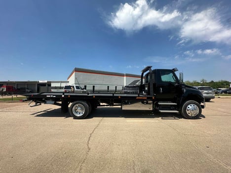 NEW 2025 INTERNATIONAL MV ROLLBACK TOW TRUCK #3651-8