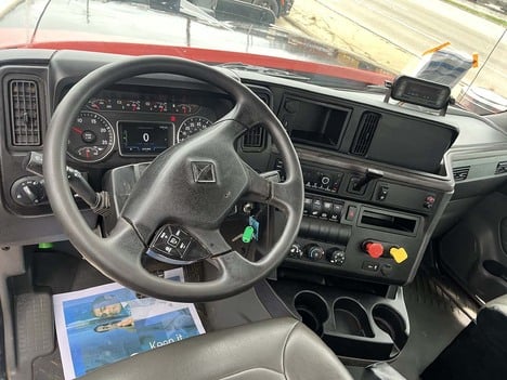USED 2023 INTERNATIONAL HX 520 DAYCAB TRUCK #3670-7