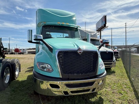 NEW 2025 INTERNATIONAL LT 625 DAYCAB TRUCK #3693-2