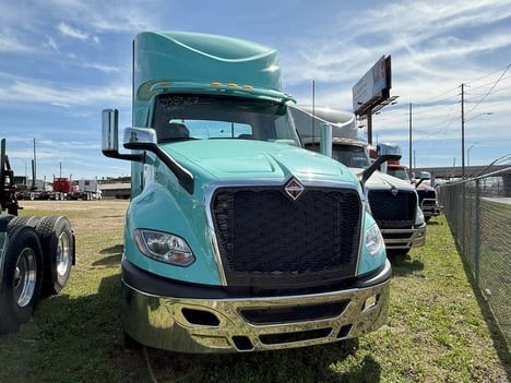 NEW 2025 INTERNATIONAL LT 625 DAYCAB TRUCK #3696-2