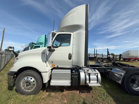 NEW 2025 INTERNATIONAL LT 625 DAYCAB TRUCK #3699-2