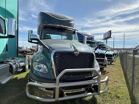 NEW 2025 INTERNATIONAL LT 625 DAYCAB TRUCK #3700-2