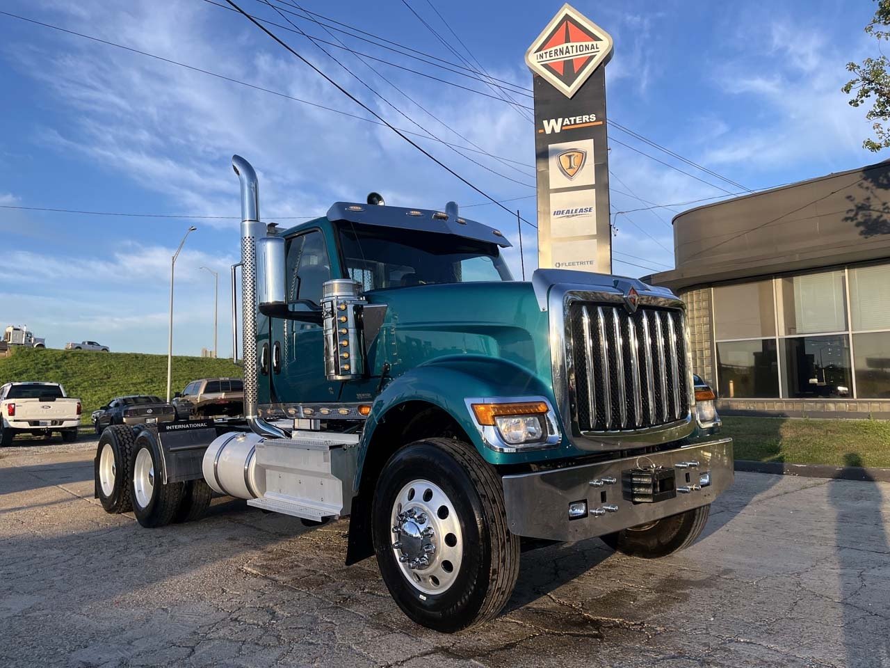USED 2022 INTERNATIONAL HX 520 DAYCAB TRUCK #3710