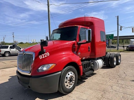 USED 2018 INTERNATIONAL LT SLEEPER TRUCK #3723-2