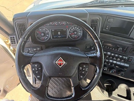 USED 2022 INTERNATIONAL LT 625 DAYCAB TRUCK #3736-11
