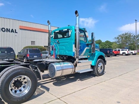NEW 2026 INTERNATIONAL HX 520 DAYCAB TRUCK #3743-5
