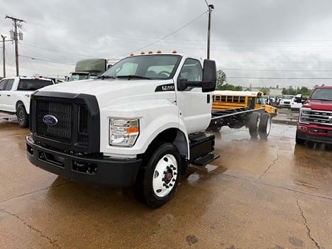 NEW 2025 FORD F-750 MEDIUM DUTYTRUCK #3750-1