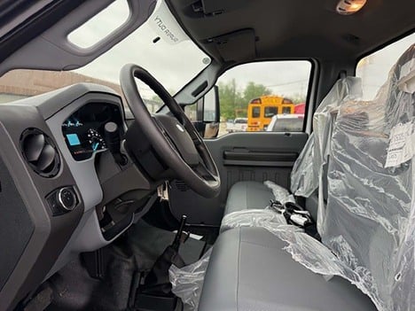 NEW 2025 FORD F-750 MEDIUM DUTYTRUCK #3750-9