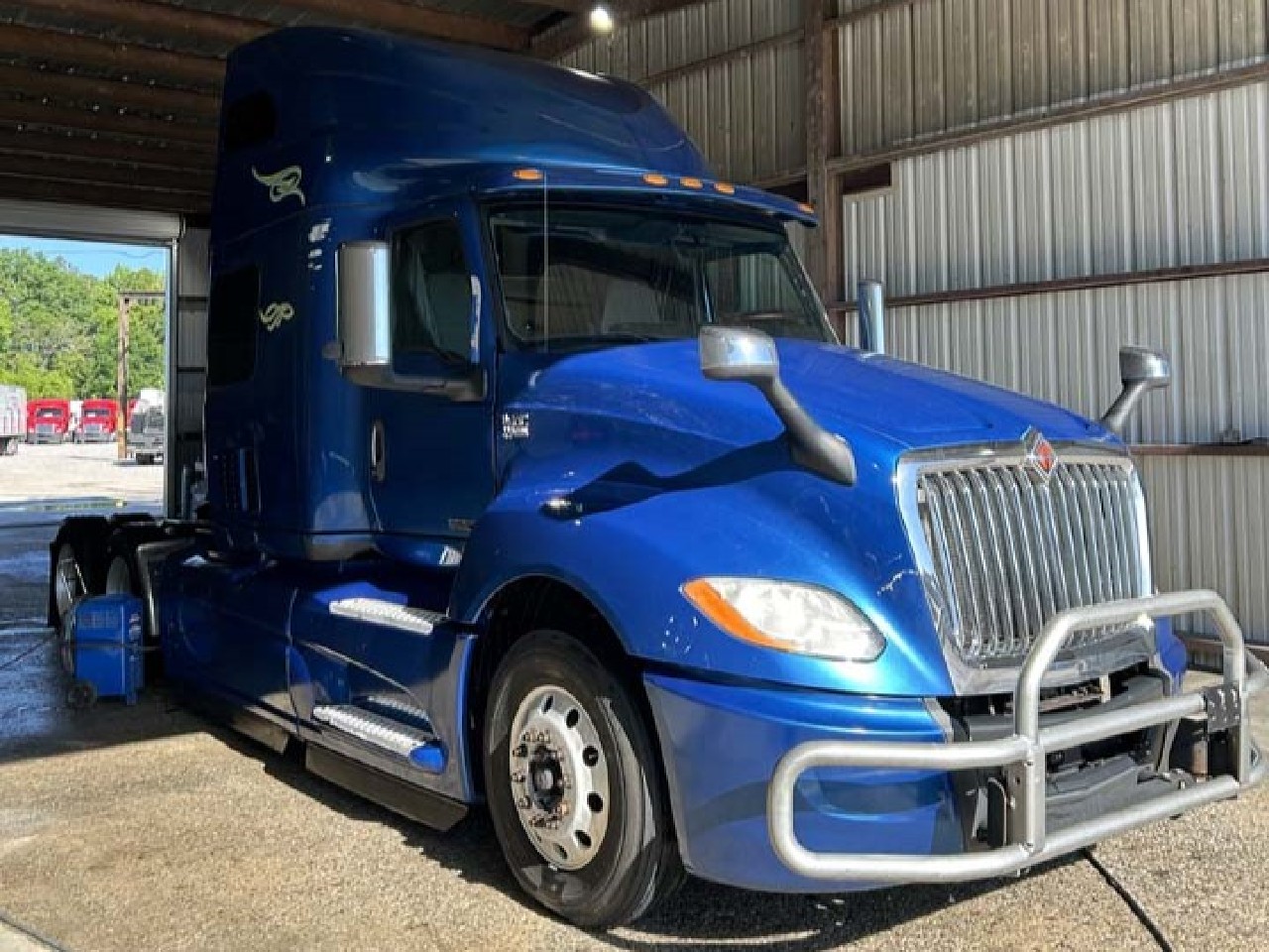 USED 2018 INTERNATIONAL LT 625 SLEEPER TRUCK #3779