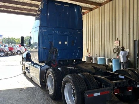 USED 2018 INTERNATIONAL LT 625 SLEEPER TRUCK #3779-3