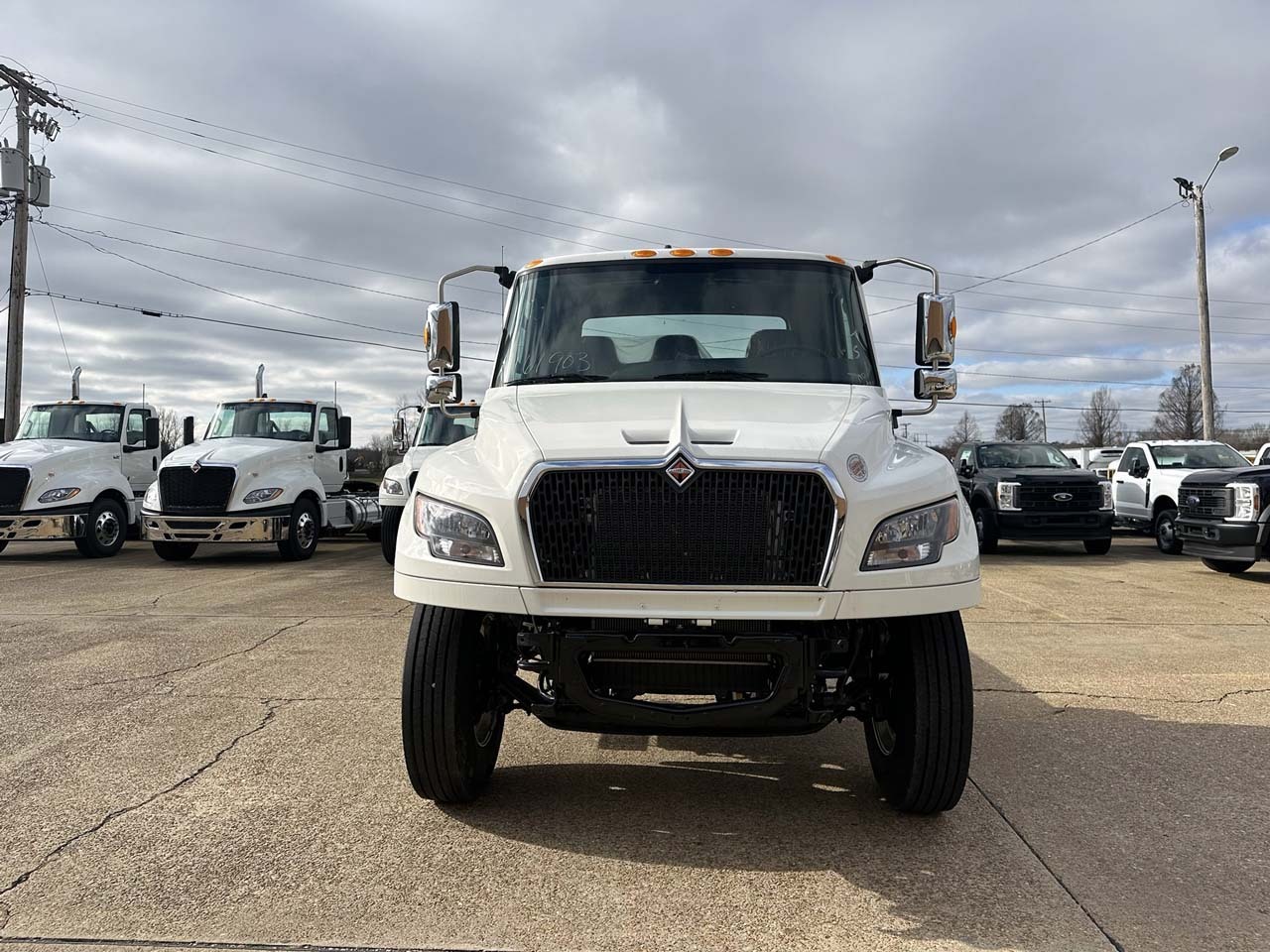 NEW 2026 INTERNATIONAL MV CAB CHASSIS TRUCK #3786