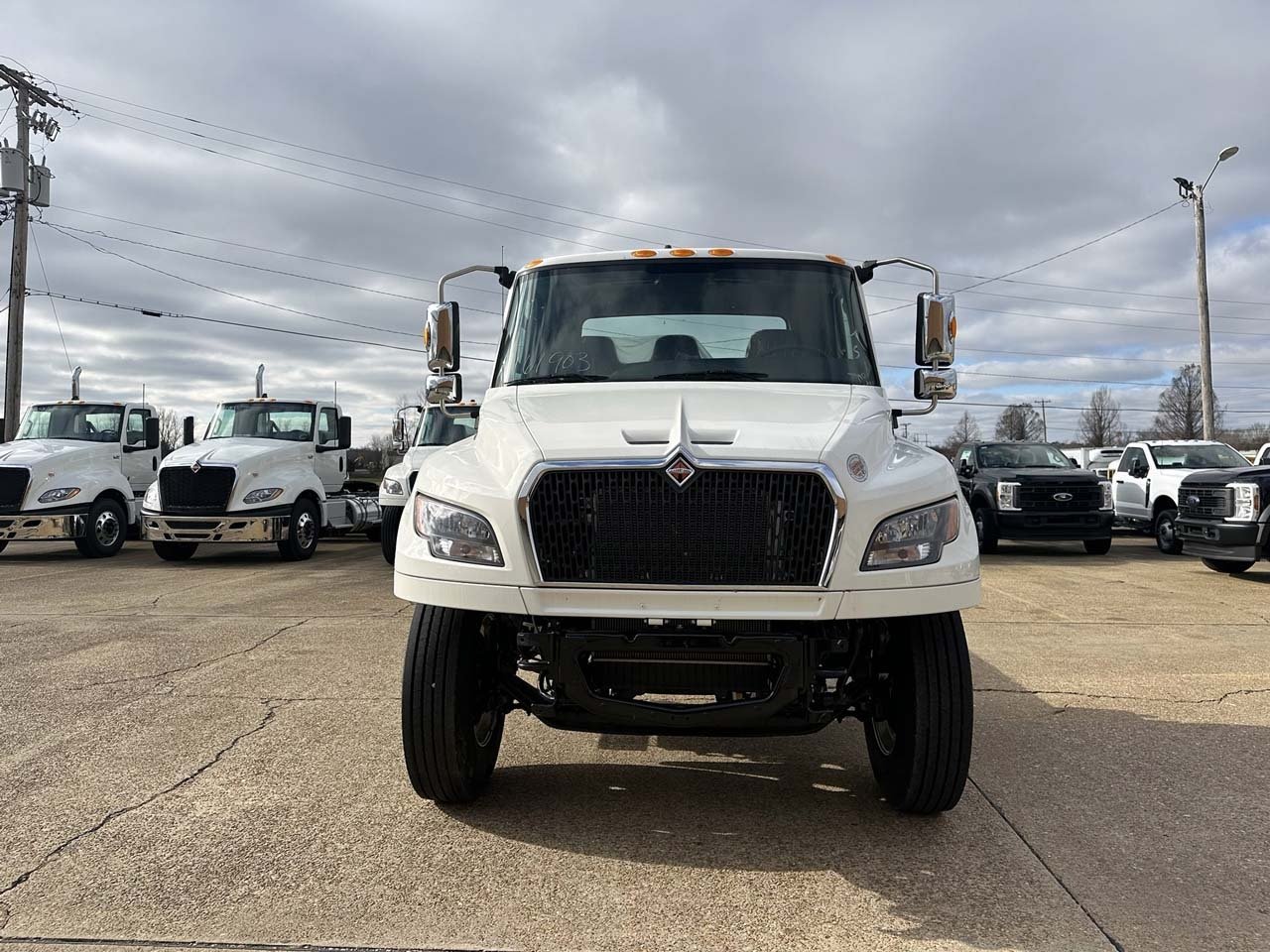 NEW 2026 INTERNATIONAL MV CAB CHASSIS TRUCK #3786