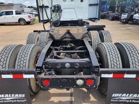 USED 2019 INTERNATIONAL LT 625 SLEEPER TRUCK #3801-4