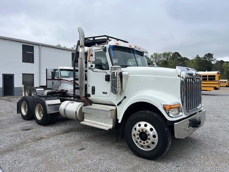 USED 2021 INTERNATIONAL HX 520 DAYCAB TRUCK #3808-1