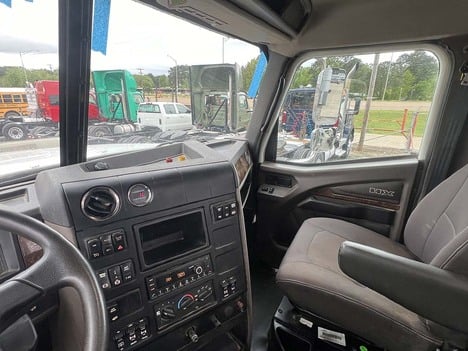 USED 2021 INTERNATIONAL HX 520 DAYCAB TRUCK #3808-8