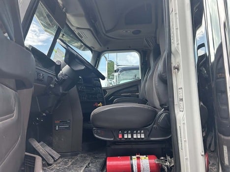 USED 2021 INTERNATIONAL HX 520 SLEEPER TRUCK #3809-5