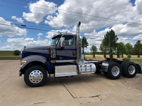 USED 2024 INTERNATIONAL HX 520 DAYCAB TRUCK #3810-2