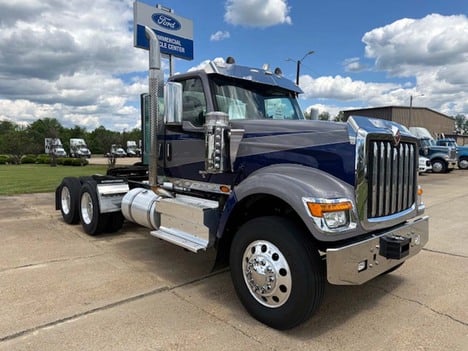 USED 2024 INTERNATIONAL HX 520 DAYCAB TRUCK #3810-7