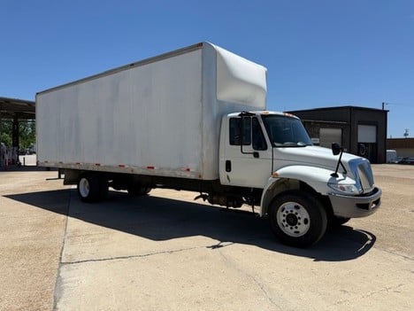 USED 2018 INTERNATIONAL 4300 BOX VAN TRUCK #3813-7