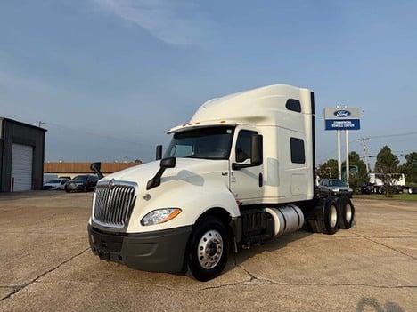 USED 2022 INTERNATIONAL LT 625 SLEEPER TRUCK #3821-3