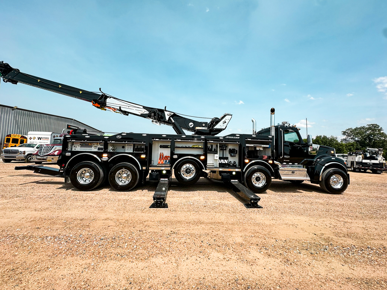 NEW 2024 KENWORTH W990 WRECKER TRUCK #3826