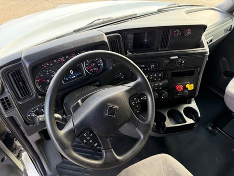 USED 2022 INTERNATIONAL LT 625 SLEEPER TRUCK #3827-11