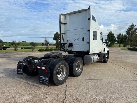 USED 2022 INTERNATIONAL LT 625 SLEEPER TRUCK #3827-5
