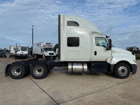 USED 2022 INTERNATIONAL LT 625 SLEEPER TRUCK #3827-6