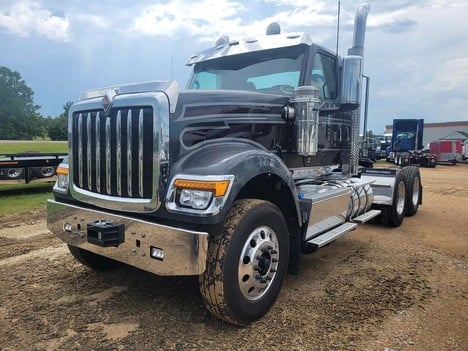 NEW 2026 INTERNATIONAL HX 520 DAYCAB TRUCK #3860-2