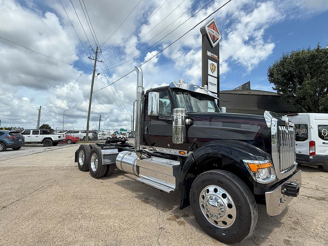 NEW 2026 INTERNATIONAL HX 520 DAYCAB TRUCK #3874